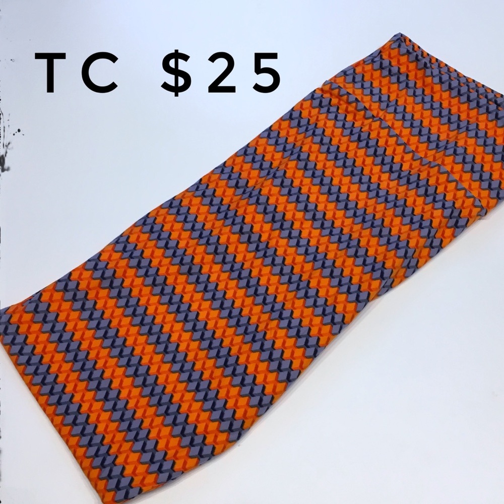 NWT TC LEGGINGS